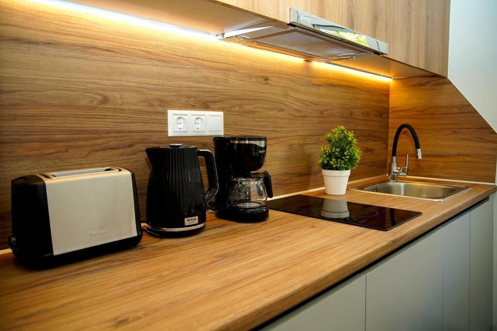 Modern Bright Vipgreece Apartment Athens